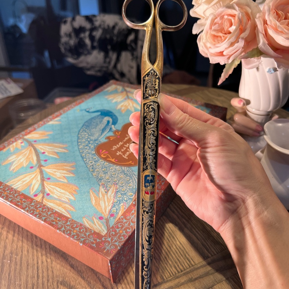 Decorative Gold and Black Scissors Very Sharp